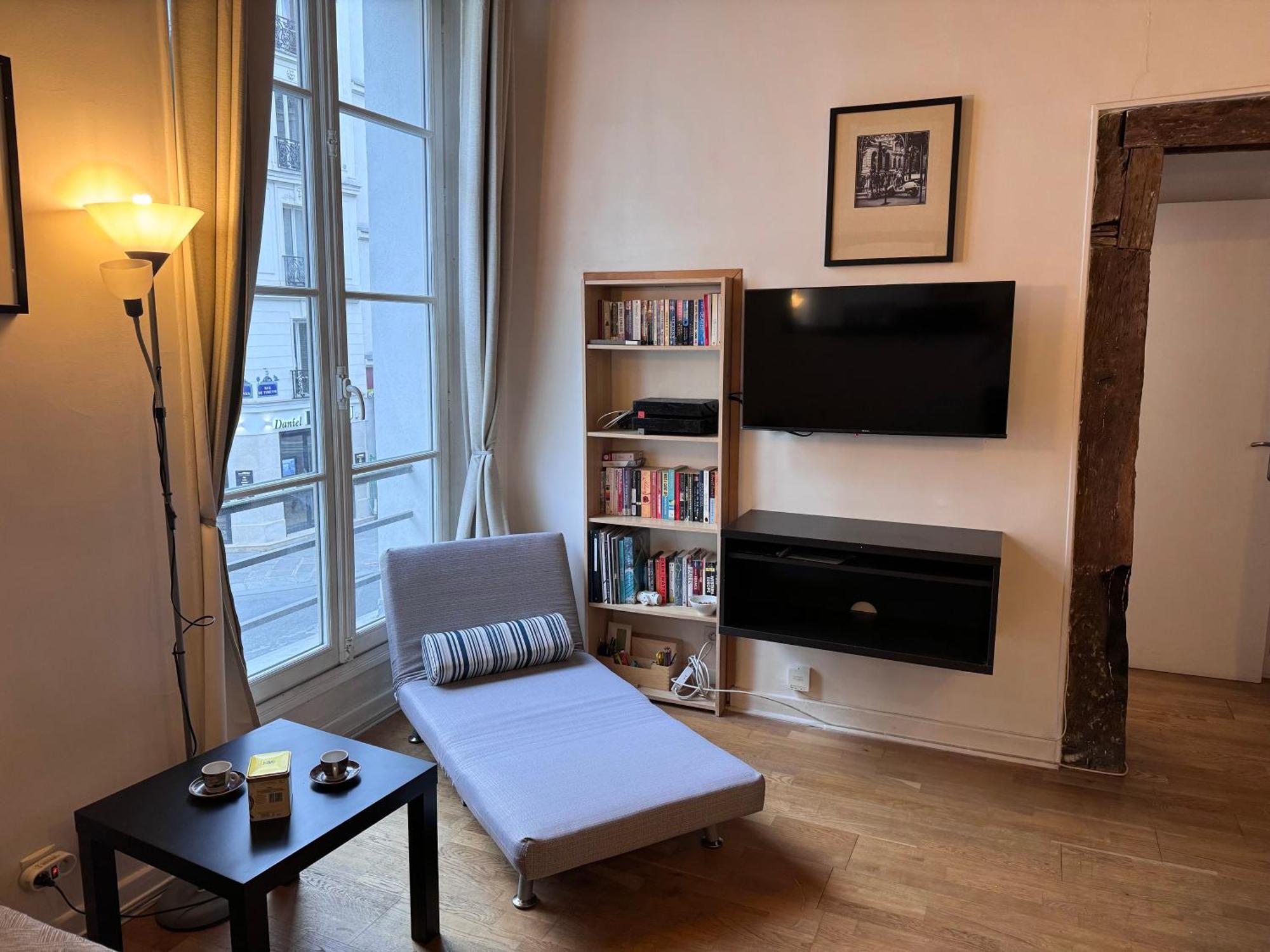 Appartement Typique Parisien Au Coeur Du Marais エクステリア 写真