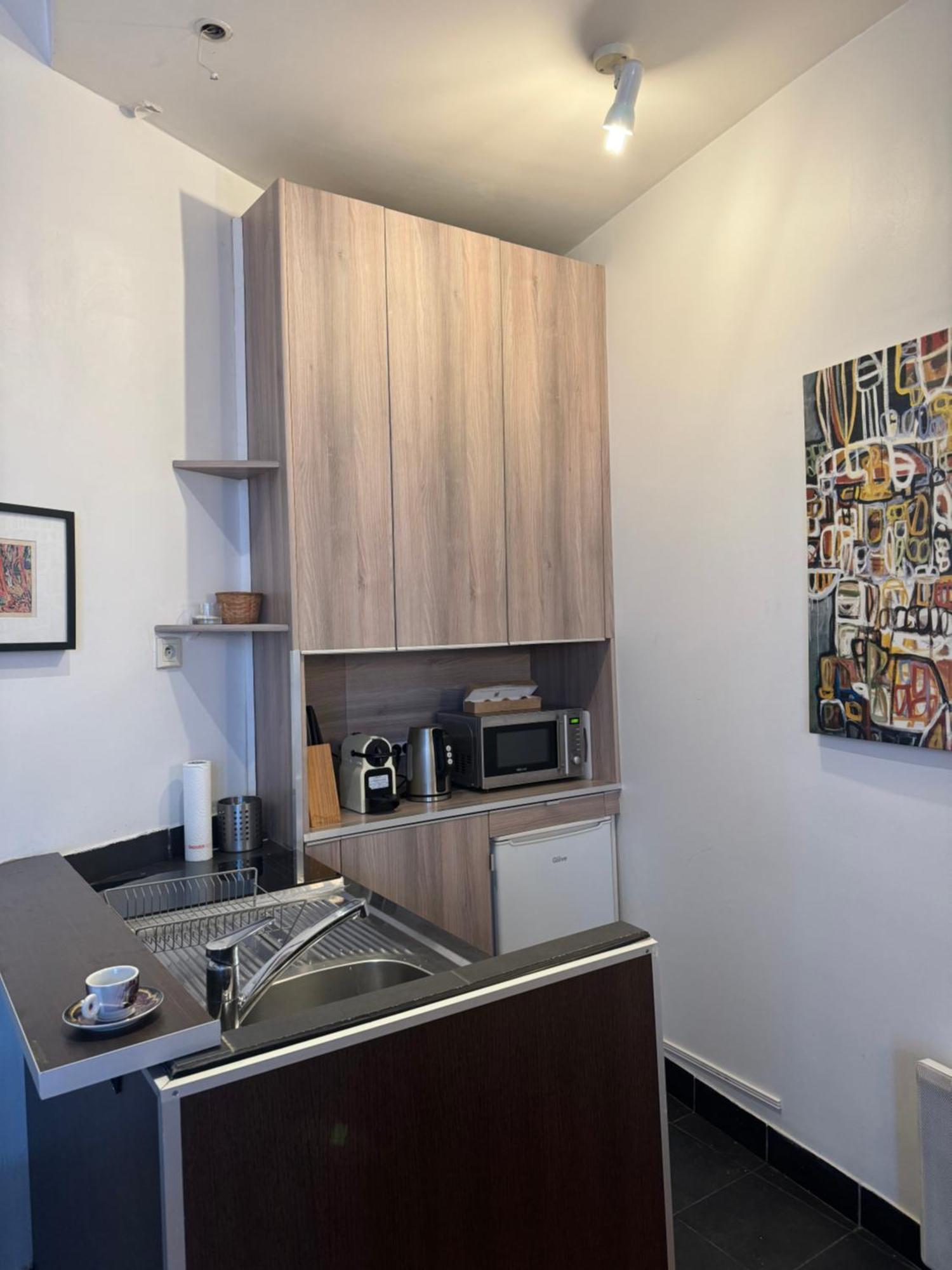 Appartement Typique Parisien Au Coeur Du Marais エクステリア 写真